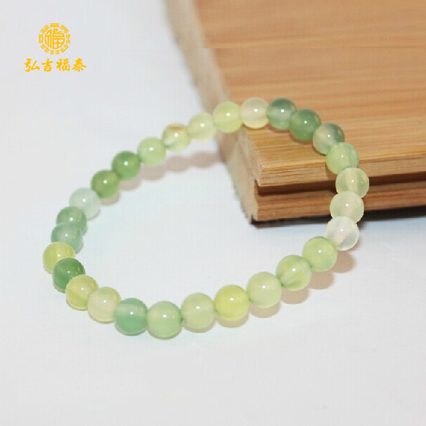 ��Ȼ����ʯ����0.8cm