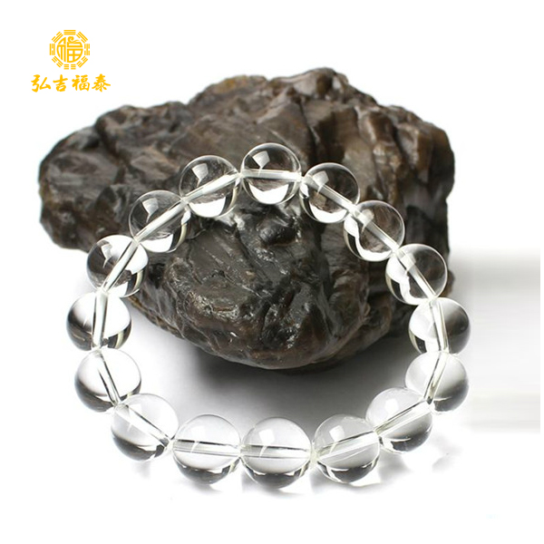 ��Ȼ��ˮ������������Ůʽ���У�