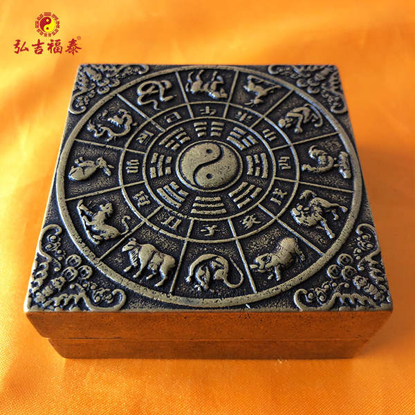 �ķ���ͭī�У��ᣩ