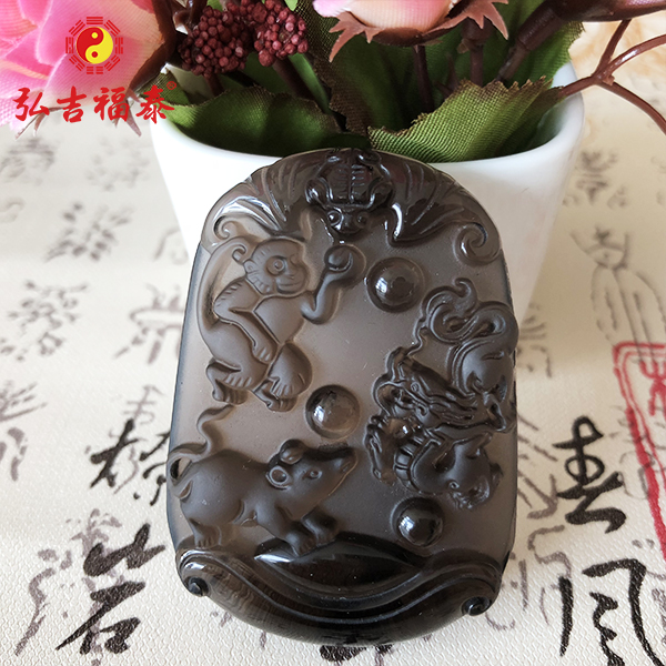 ���ֺ���ʯ���������ϵ��ƣ���