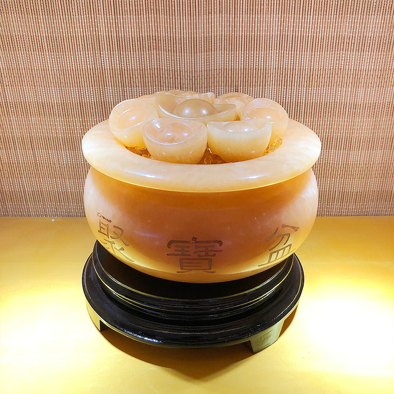 ����۱���