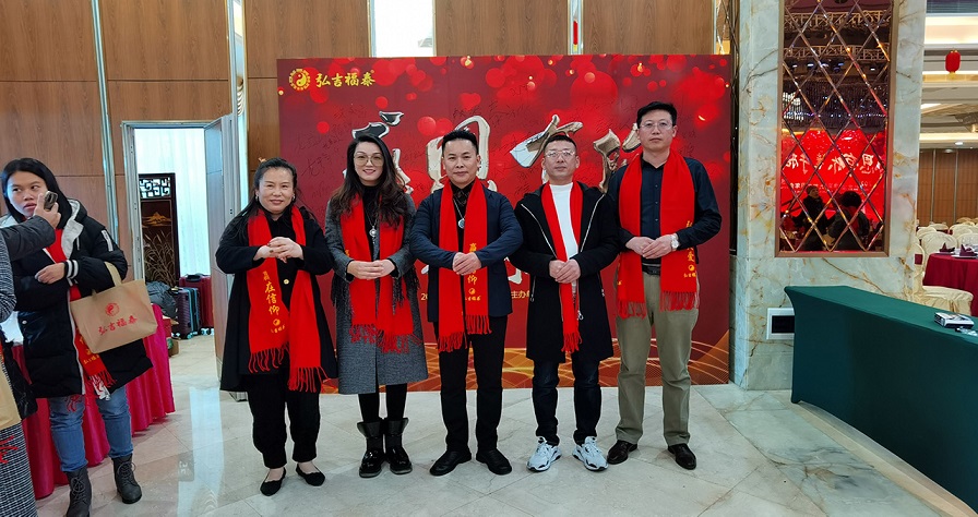 �뼪��̩���ųɹ��ٰ������ж���ᣨ����Ƶ��