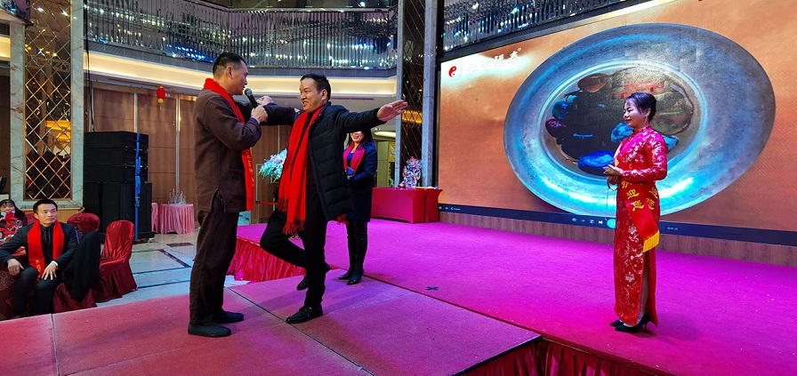 �뼪��̩���ųɹ��ٰ������ж���ᣨ����Ƶ��