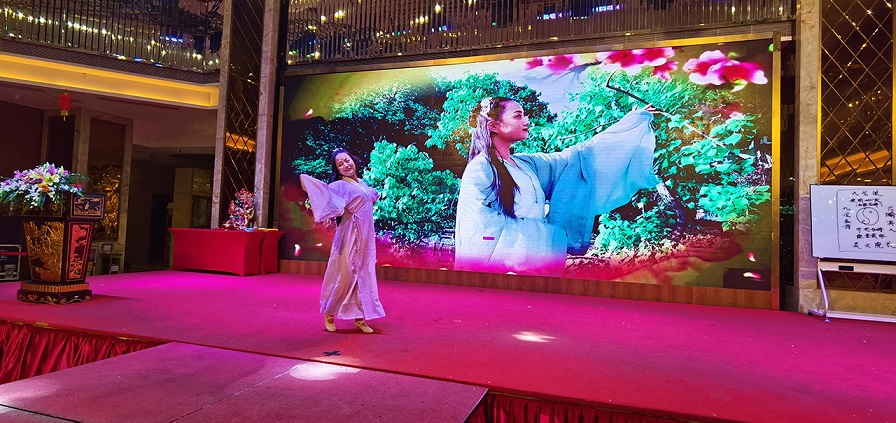 �뼪��̩���ųɹ��ٰ������ж���ᣨ����Ƶ��